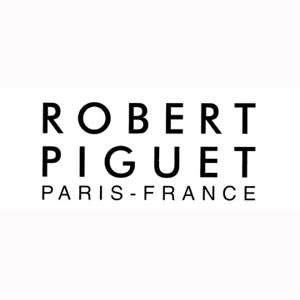 Piguet http://www.osmoz.fr/Public/Files/brand/logo_fragrance_robert_piguet_9f320d786c.jpg