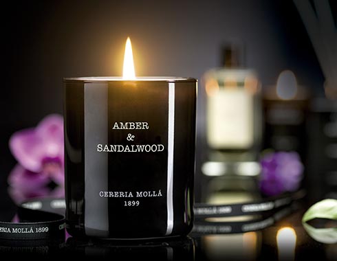 Bougie parfumée amber et sandalwood par cereria molla