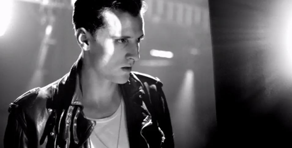 Burberry Brit Rhythm : une campagne publicitaire très rock