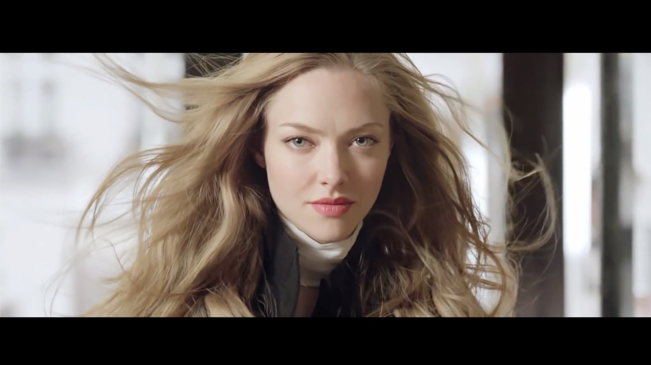 Very Irrésistible de Givenchy : 10 ans et une nouvelle égérie… Amanda Seyfried