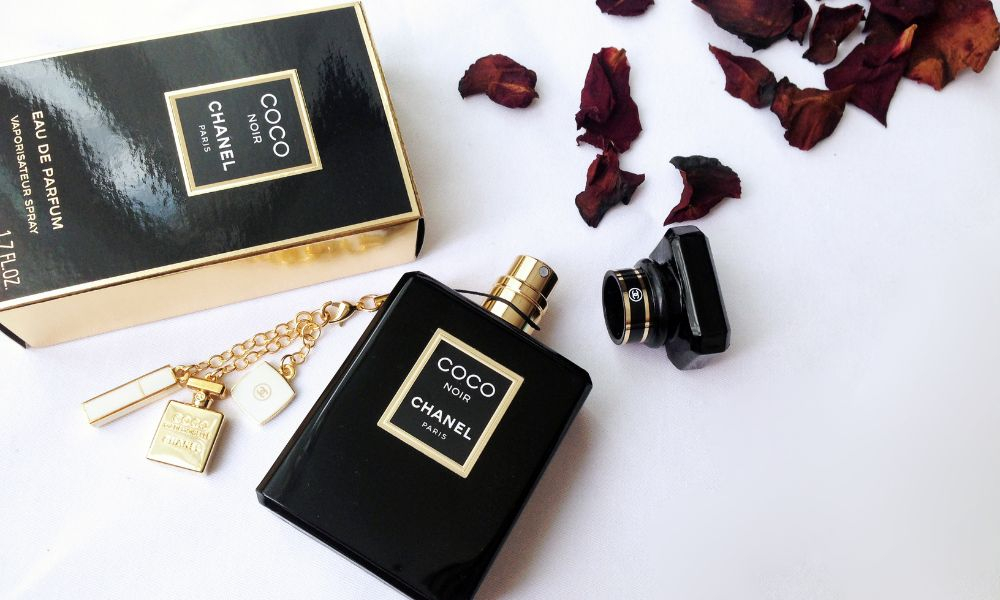 Meilleur parfum patchouli femme, top 10 des fragrances féminines à succès
