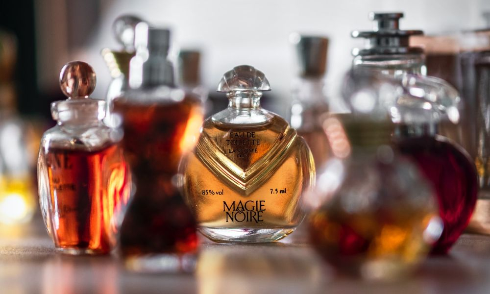 Parfum femme 50 ans, 10 fragrances idéales pour la cinquantaine