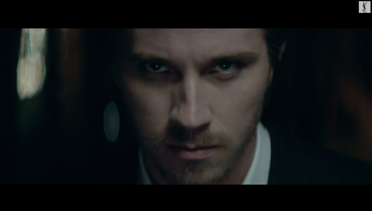 Nouvelle publicité La Nuit de L'Homme d'Yves Saint Laurent